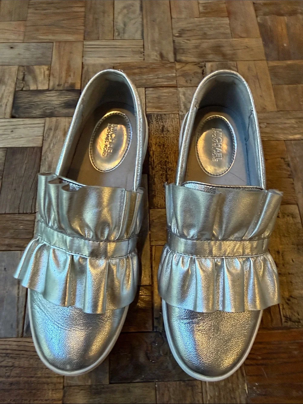 Michael Kors Bella Metallic Silver Platform Sneaker with Ruffle Detail 7 1/2